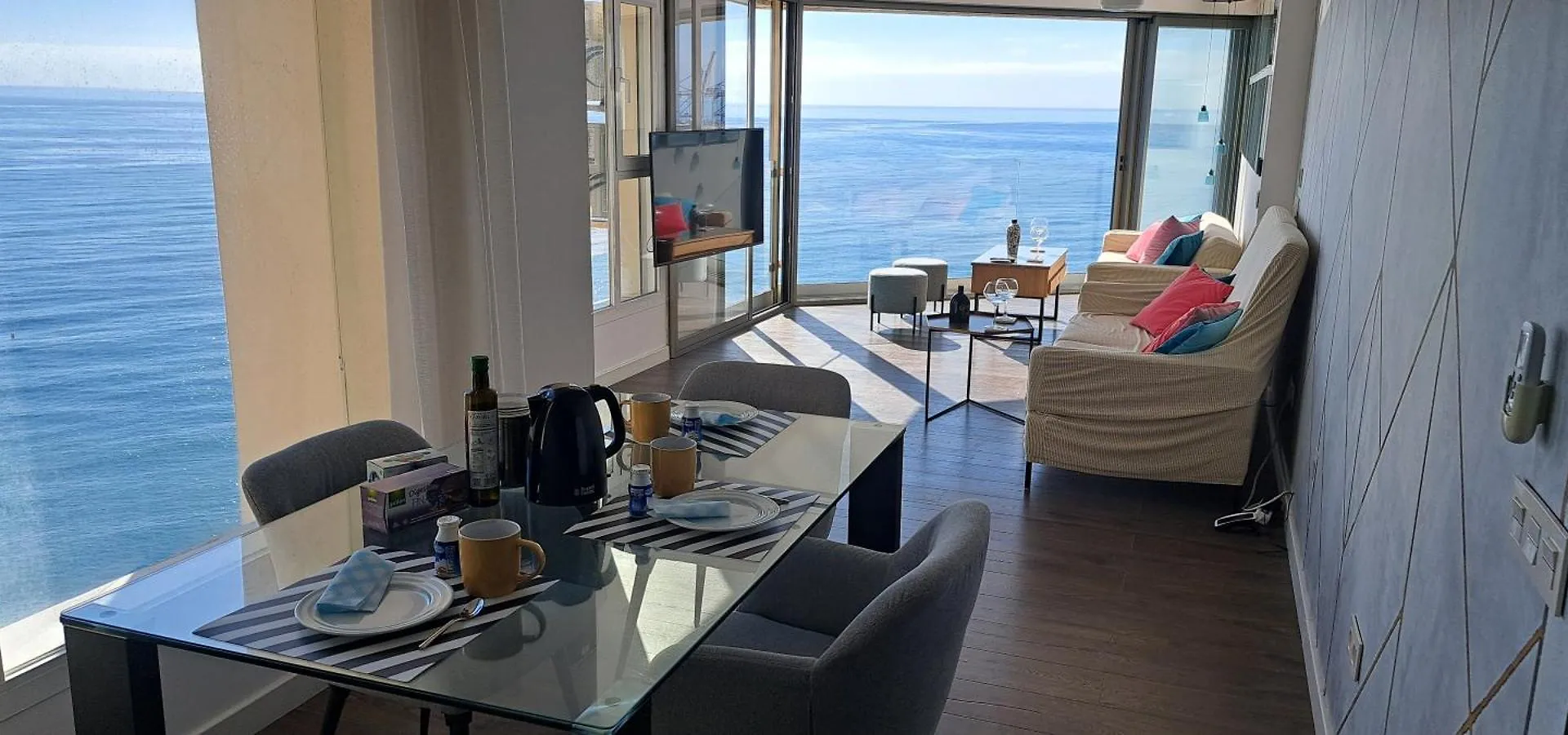 Exclusive Malaga Skyline Apartment